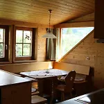 Apartment Biohof Sauschneider *
