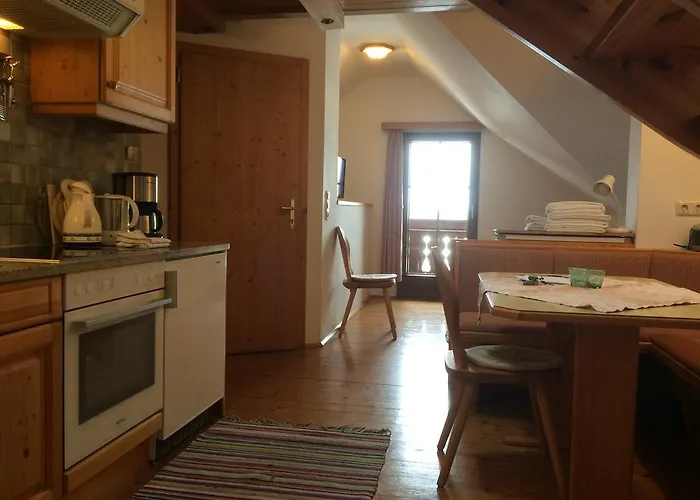 Biohof Sauschneider *